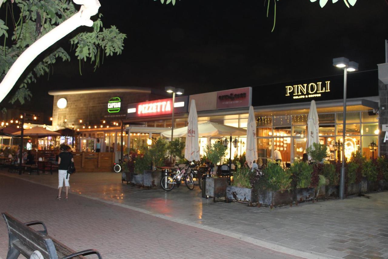 Villa Ono - At Bar Ilan University And Sheba Hospital Qiryat Ono Bagian luar foto